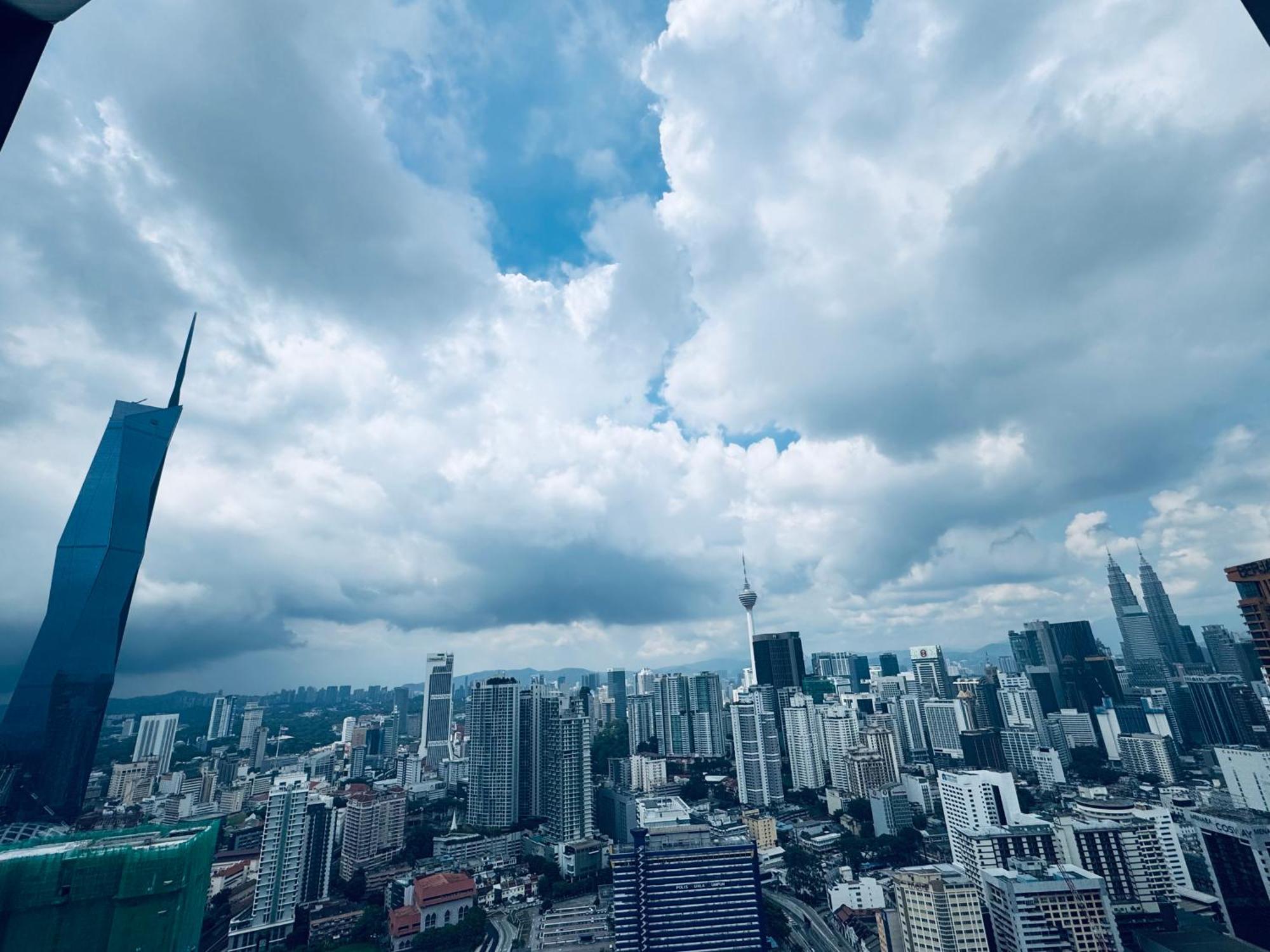 Lucentia Klcc By Classy *